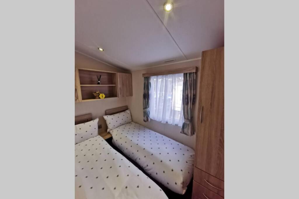 8 Sleep Chalet At Newquay Away Resorts Nb160 Extérieur photo