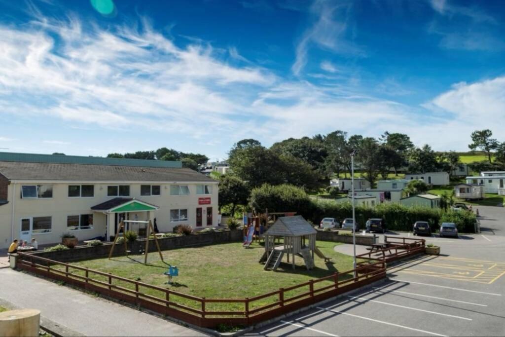 8 Sleep Chalet At Newquay Away Resorts Nb160 Extérieur photo