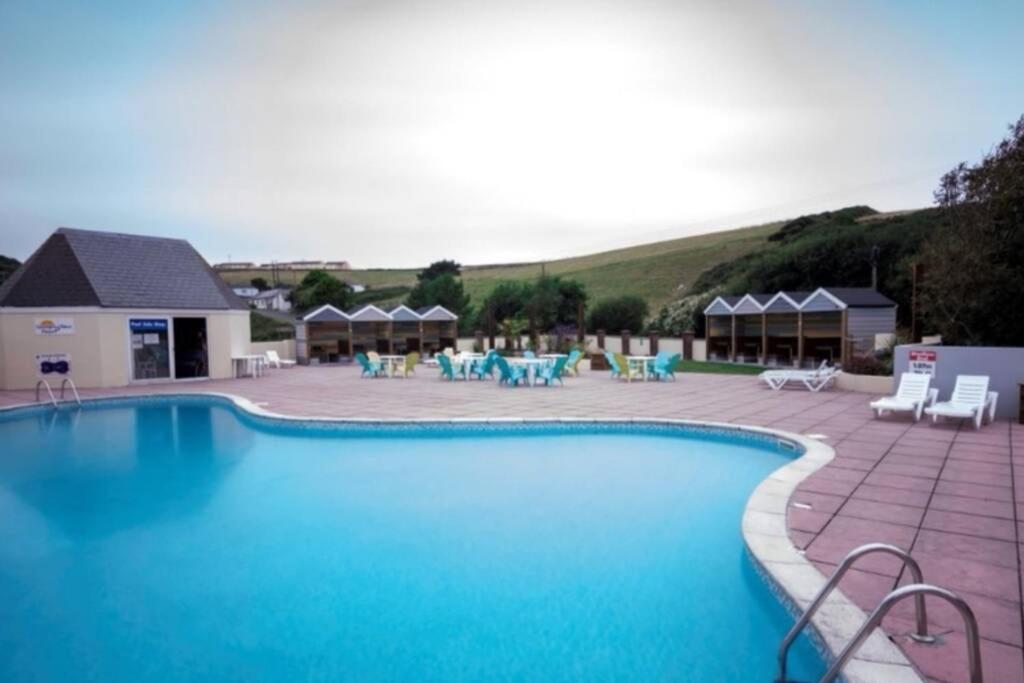 8 Sleep Chalet At Newquay Away Resorts Nb160 Extérieur photo